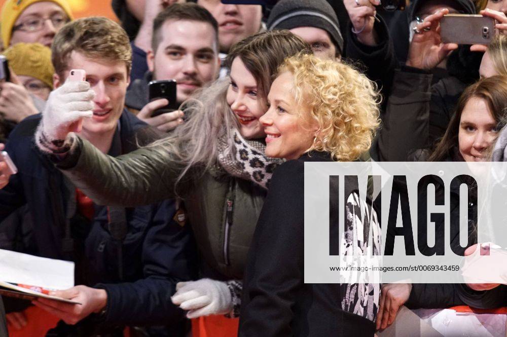 Katja Riemann attending the Hail Caesar! premiere at the 66th Berlin International Film Festival Berlinale 2016 at Berlinale Palast on February 11, 2016 in Berlin, Germany. Foto:xT.xBartillax xFuturexImage