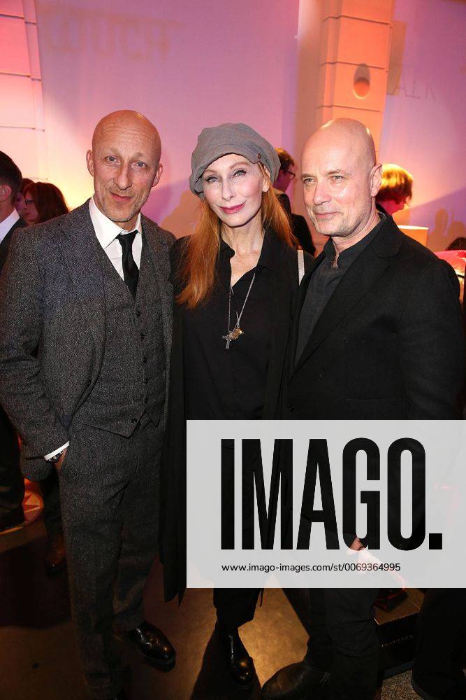 Oliver Hirschbiegel, Andrea Sawatzki und Christian Berkel bei der ARD Blue Hour im Rahmen der 66. Berlinale am 12.02.2016 in Berlin ARD Blue Hour Empfang im Rahmen der Berlinale 2016 in Berlin