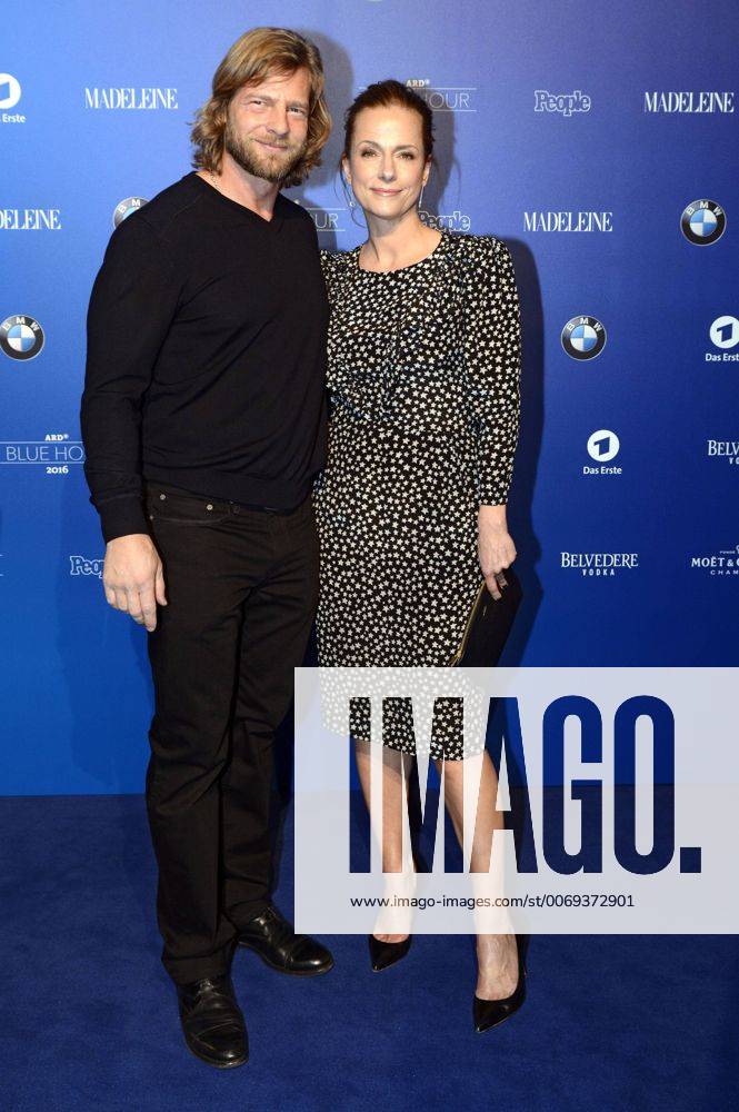 Henning Baum und Claudia Michelsen bei der ARD Blue Hour 2016 Party im Rahmen der Berlinale 2016 66. Internationale Filmfestspiele Berlin im Museum für Kommunikation. Berlin, 12.02.2016 Foto:xC.xNiehausx xFuturexImage