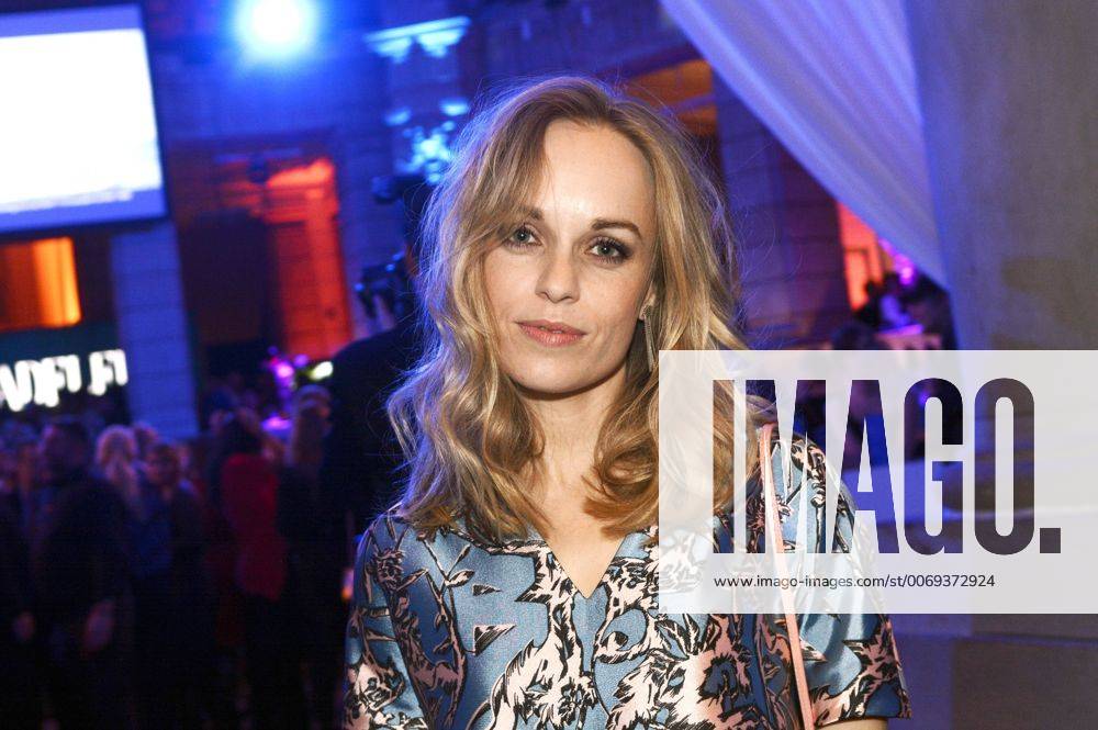 Friederike Kempter bei der ARD Blue Hour 2016 Party im Rahmen der Berlinale 2016 66. Internationale Filmfestspiele Berlin im Museum für Kommunikation. Berlin, 12.02.2016 Foto:xC.xNiehausx xFuturexImage