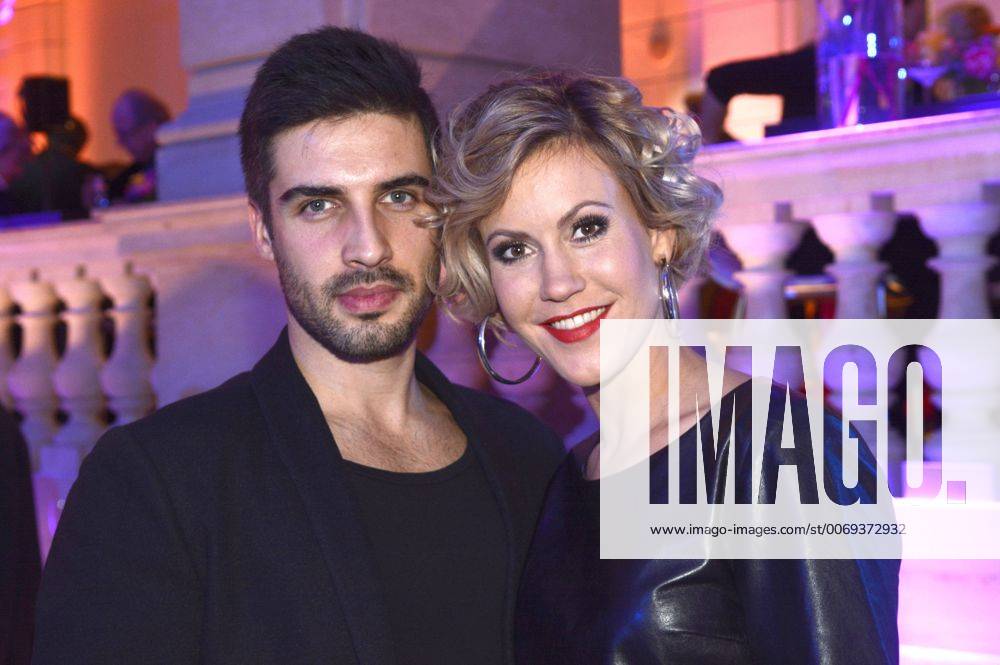 Wolke Hegenbarth mit Freund Oliver bei der ARD Blue Hour 2016 Party im Rahmen der Berlinale 2016 66. Internationale Filmfestspiele Berlin im Museum für Kommunikation. Berlin, 12.02.2016 Foto:xC.xNiehausx xFuturexImage