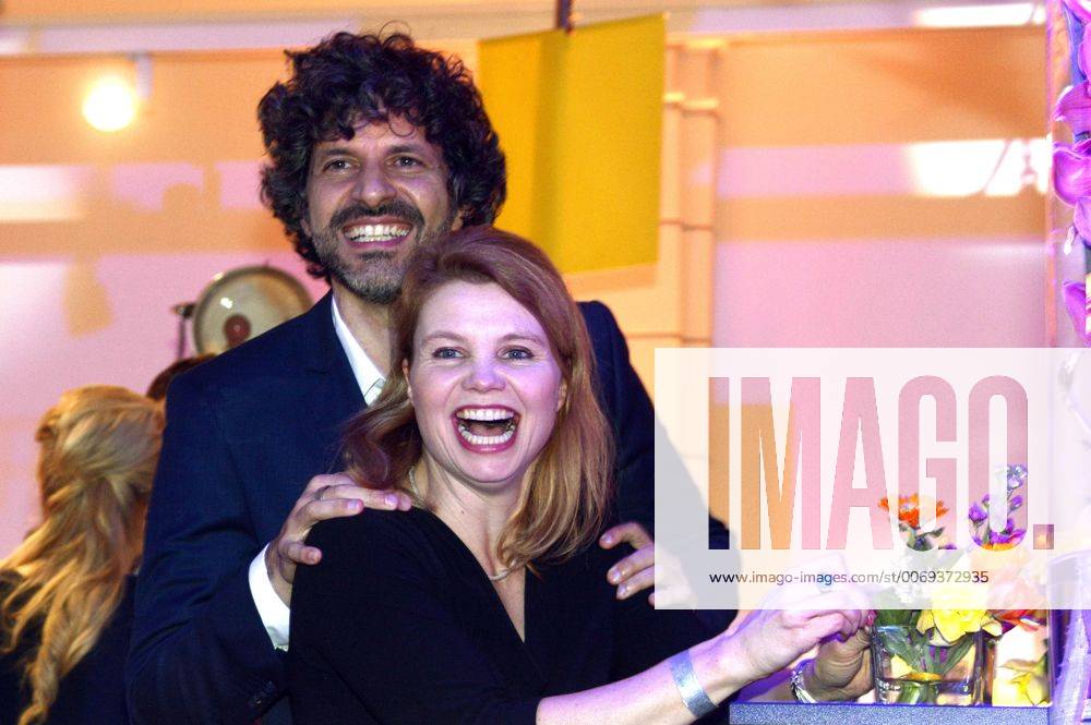 Pasquale Aleardi und Annette Frier bei der ARD Blue Hour 2016 Party im Rahmen der Berlinale 2016 66. Internationale Filmfestspiele Berlin im Museum für Kommunikation. Berlin, 12.02.2016 Foto:xC.xNiehausx xFuturexImage