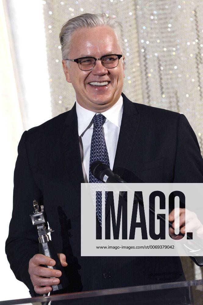 Tim Robbins receives the Berlinale Kamera Award at the 66th Berlin International Film Festival Berlinale 2016 at Kino International on February 13, 2016 in Berlin, Germany. Foto:xC.xNiehausx xFuturexImage