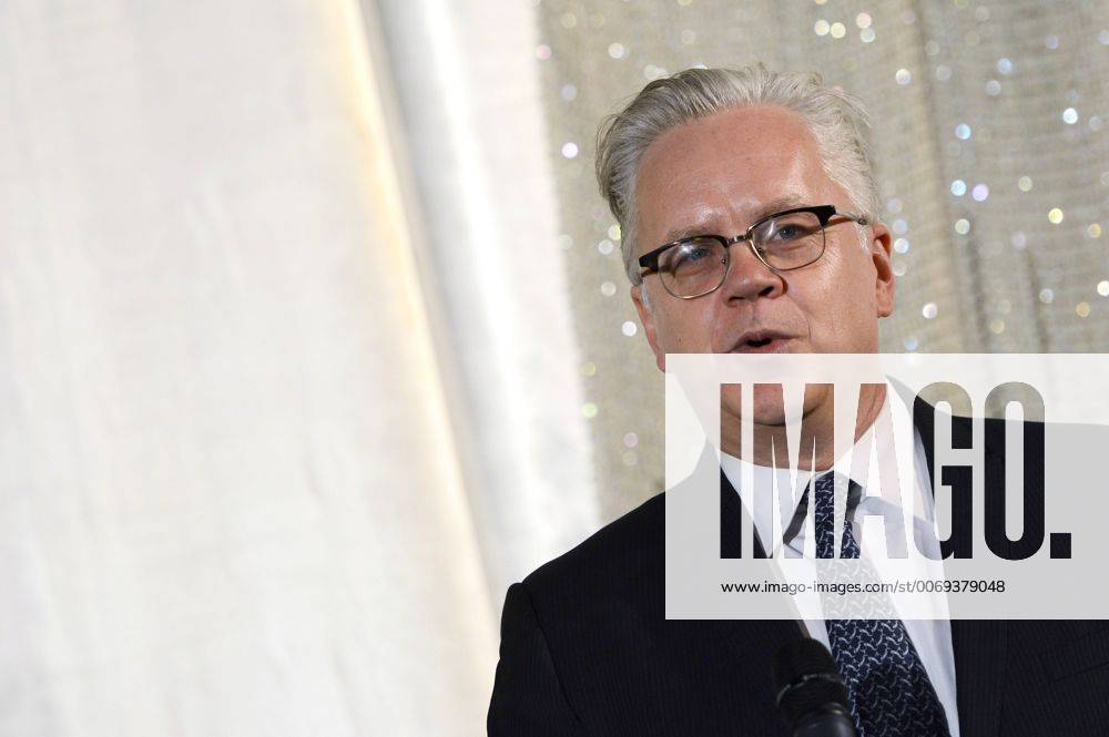 Tim Robbins receives the Berlinale Kamera Award at the 66th Berlin International Film Festival Berlinale 2016 at Kino International on February 13, 2016 in Berlin, Germany. Foto:xC.xNiehausx xFuturexImage