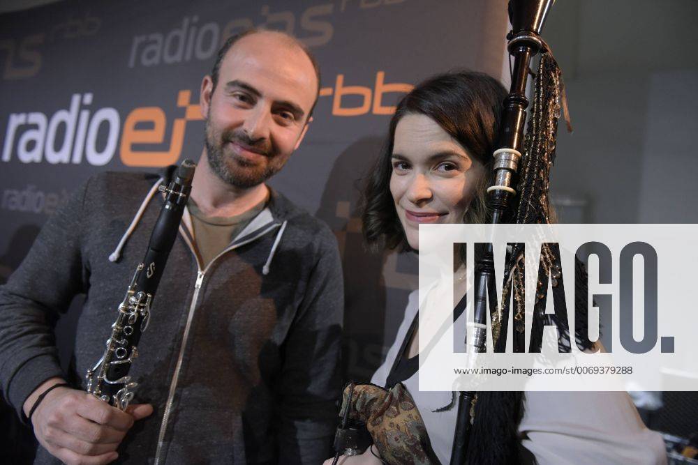 Klarinettist Kinan Azmeh und Dudelsackspielerin Christina Pato (beide Silk Road Ensemble) beim RadioEins Berlinale-Nighttalk am Rande der 66. Internationalen Filmfestspiele Berlin 66. Internationale Filmfestspiele in Berlin IFB2016
