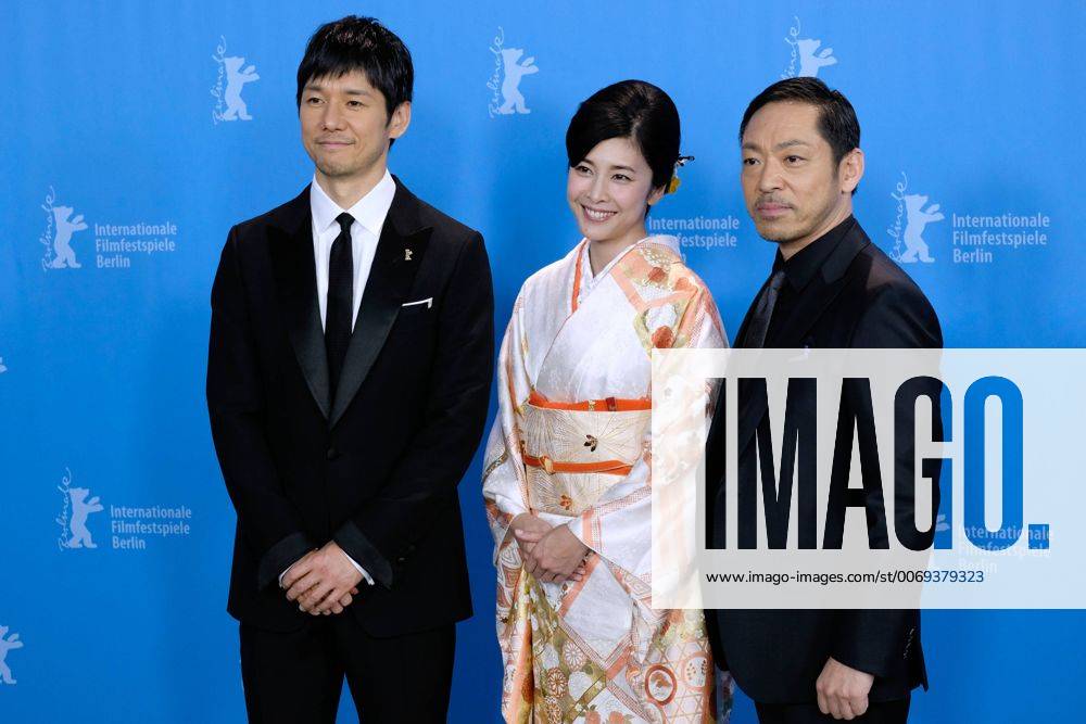 Schauspielerin Yuko Tekeuchi, Schauspieler Teruyuki Kagawa und Hidetoshi Nishijima während des Photo Calls zum Film -Creepy- anlässlich der 66. Internationalen Filmfestspiele Berlin snapshot-photography K.M.Krause