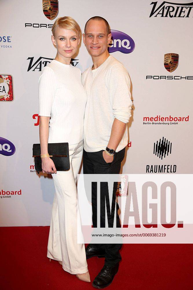 Vinzenz Kiefer und Masha Tokareva beim Empfang vom Medienboard Berlin Brandenburg im Rahmen der 66. Berlinale am 13.02.2016 in Berlin 66. Berlinale 2016, Medienboard Empfang in Berlin