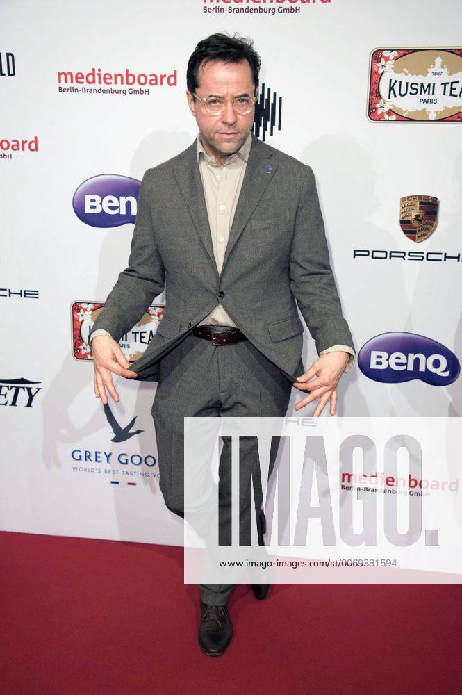 Jan Josef Liefers at the Medienboard Reception 2016 during the 66th Berlin International Film Festival Berlinale 2016 at The Ritz-Carlton hotel on February 13, 2016 in Berlin, Germany. Foto:xFredericx xFuturexImage