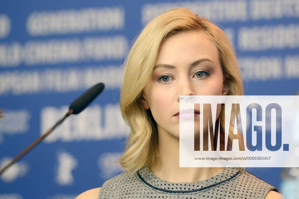 Sarah Gadon during the Indignation press conference at the 66th Berlin International Film Festival Berlinale 2016 on February 14, 2016 in Berlin, Germany. Foto:xC.xNiehausx xFuturexImage
