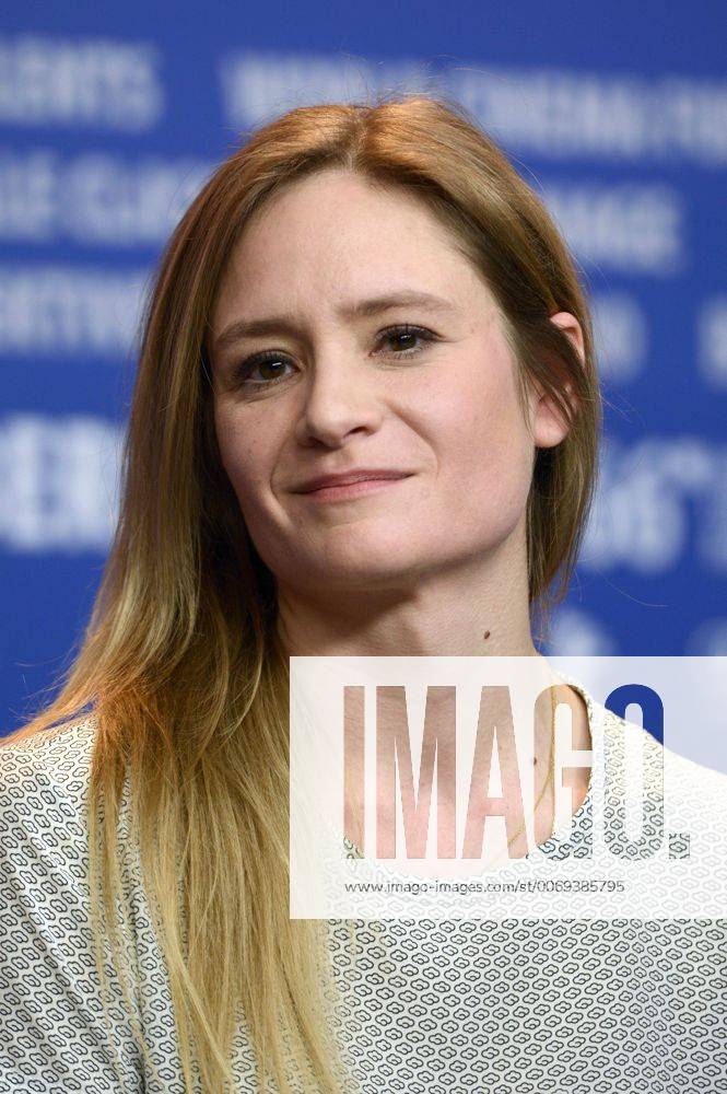 Julia Jentsch during the 24 Wochen press conference at the 66th Berlin International Film Festival Berlinale 2016 on February 14, 2016 in Berlin, Germany. Foto:xC.xNiehausx xFuturexImage