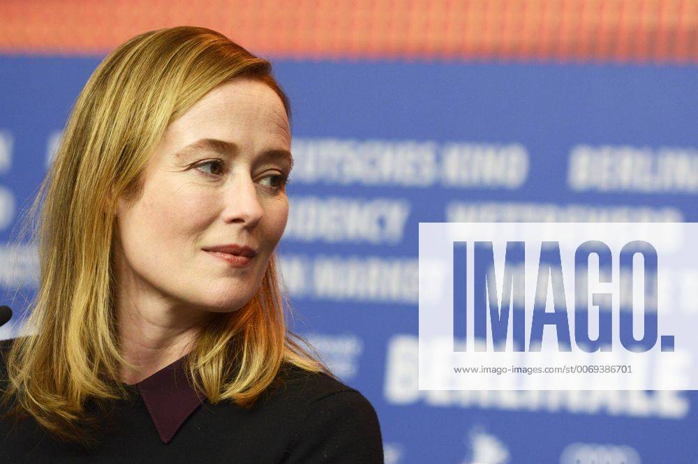 Jennifer Ehle during the A Quiet Passion press conference at the 66th Berlin International Film Festival Berlinale 2016 on February 14, 2016 in Berlin, Germany. Foto:xC.xNiehausx xFuturexImage