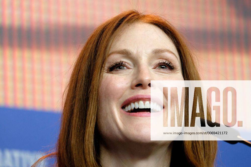 Schauspielerin Julianne Moore während der Pressekonferenz zum Film -Maggie s Plan- anlässlich der 66. Internationalen Filmfestspiele Berlin snapshot-photography K.M.Krause