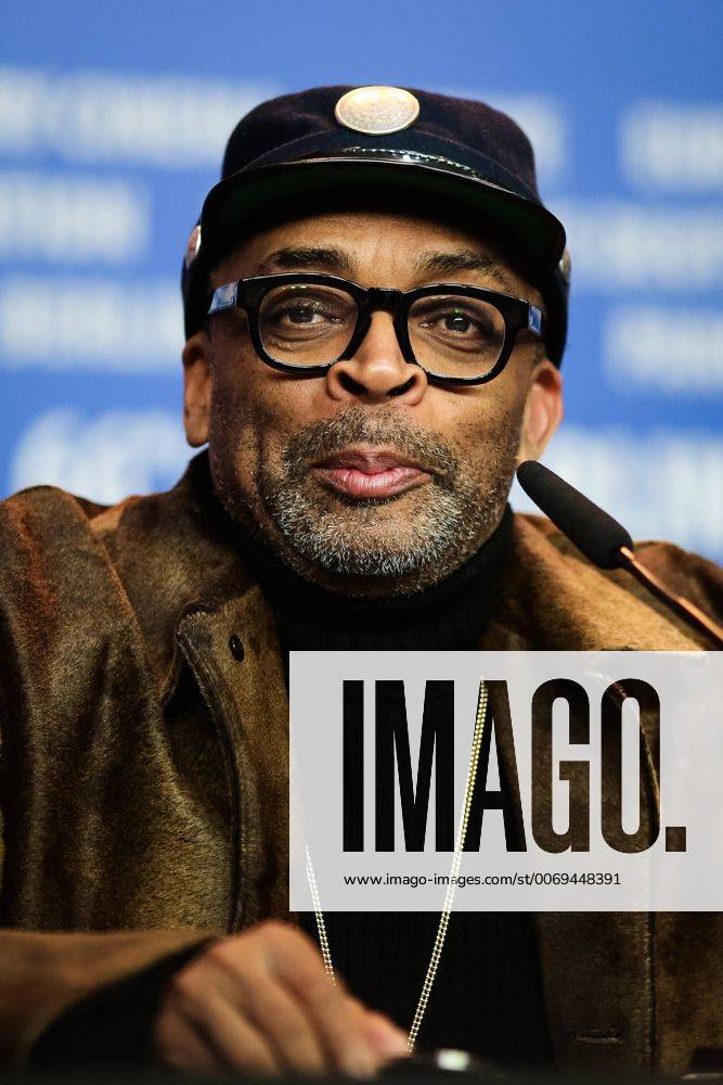 Director Spike Lee attends a press conference for the promotion of the movie Chi-Raq at the 66th Berlinale International Film Festival in Berlin, Germany, on Feb. 16, 2016. ) GERMANY-BERLIN-FILM FESTIVAL-CHI-RAQ ZhangxFan