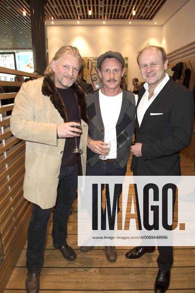 Frank Kessler, Guest and Oliver Stokowski at the Berlinale Reception of the Hessian State Government 2016 during the 66th Berlin International Film Festival Berlinale 2016 at the Representation of Hesse on February 16, 2016 in Berlin, Germany. Foto:xFredericx xFuturexImage