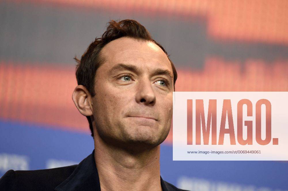 Schauspieler Jude Law während der Pressekonferenz zum Film -GENIUS- anlässlich der 66. Internationalen Filmfestspiele Berlin 66. Internationale Filmfestspiele in Berlin IFB2016