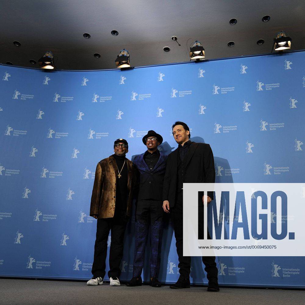Regisseur Spike Lee, Schauspieler Nick Cannon und Schauspieler John Cusak während des Photocalls zum Film -CHI-RAQ- anlässlich der 66. Internationalen Filmfestspiele Berlin 66. Internationale Filmfestspiele in Berlin IFB2016