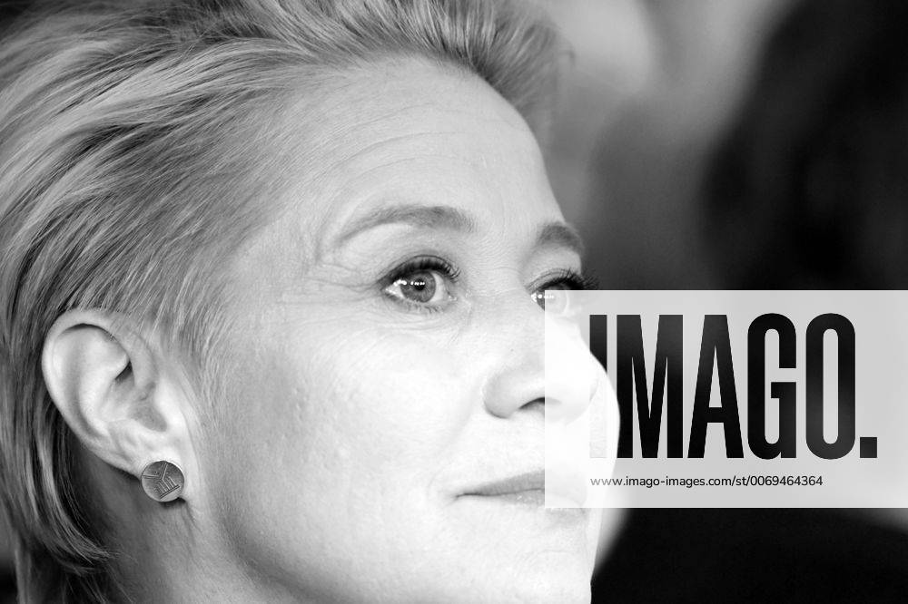 Schauspielerin Trine Dyrholm während des Photocalls zum Film -KOLLEKTIVET THE COMMUNE- anlässlich der 66. Internationalen Filmfestspiele Berlin 66. Internationale Filmfestspiele in Berlin IFB2016