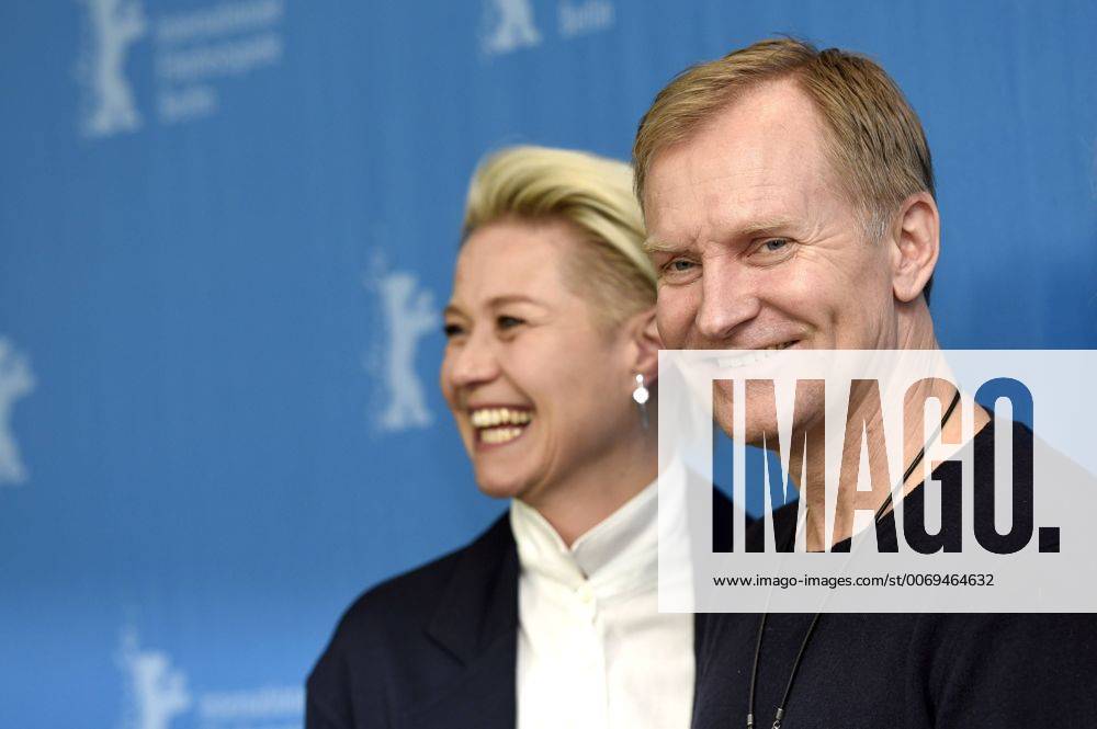 Trine Dyrholm and Ulrich Thomsen during the Kollektivet The Commune Die Kommune photocall at the 66th Berlin International Film Festival Berlinale 2016 on February 17, 2016 in Berlin, Germany. Foto:xC.xNiehausx xFuturexImage