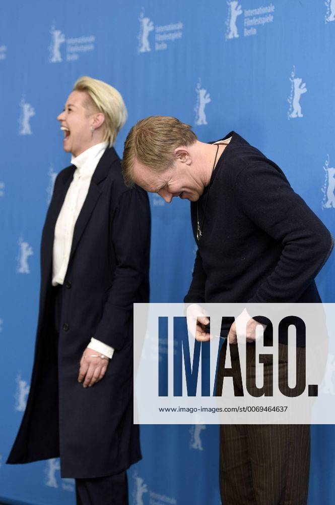 Trine Dyrholm and Ulrich Thomsen during the Kollektivet The Commune Die Kommune photocall at the 66th Berlin International Film Festival Berlinale 2016 on February 17, 2016 in Berlin, Germany. Foto:xC.xNiehausx xFuturexImage