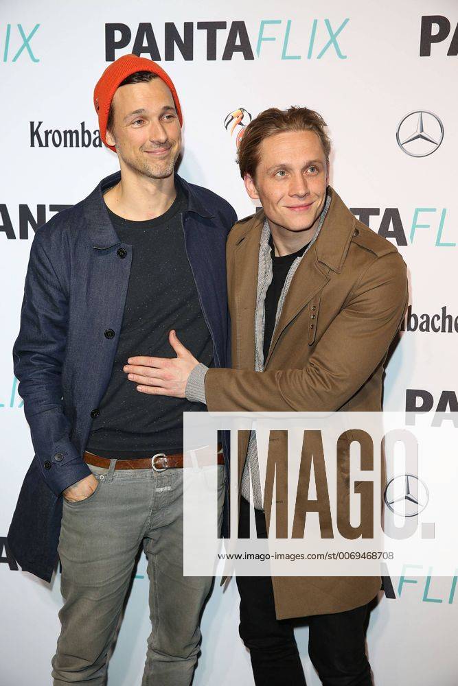 Florian David Fitz und Matthias Schweighöfer bei der Pantaflix Berlinale Party am 17.02.2016 im Nolde Museum in Berlin Pantaflix Berlinale Party in Berlin, 2016