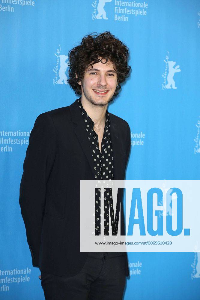Vincent Lacoste, der Schauspieler beim Saint Amour Photocall im Rahmen der 66. Internationale Filmfestspiele Berlin Berlinale am 19.02.2016 in Berlin Berlinale 2016- Saint Amourt Photocall