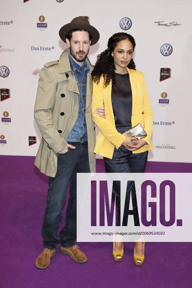 Max Herre und Joy Denalane - Echo 2011 - 20.Verleihung des Deutschen Musikpreis in der Messe Berlin am 24.03.2011. Echo 2011