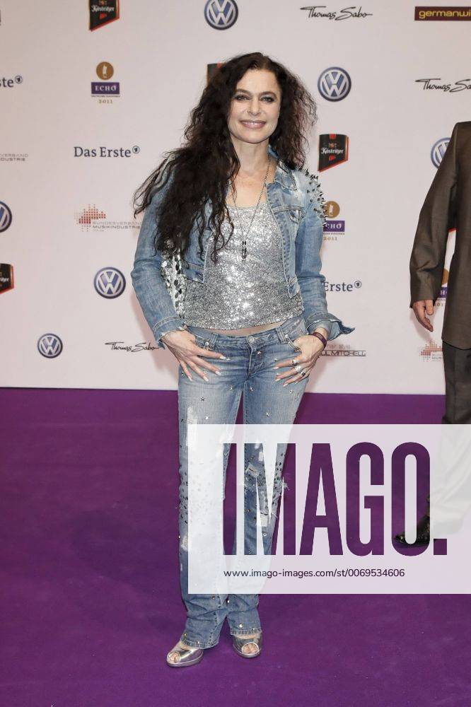 Jule Neigel - Echo 2011 - 20.Verleihung des Deutschen Musikpreis in der Messe Berlin am 24.03.2011. Echo 2011