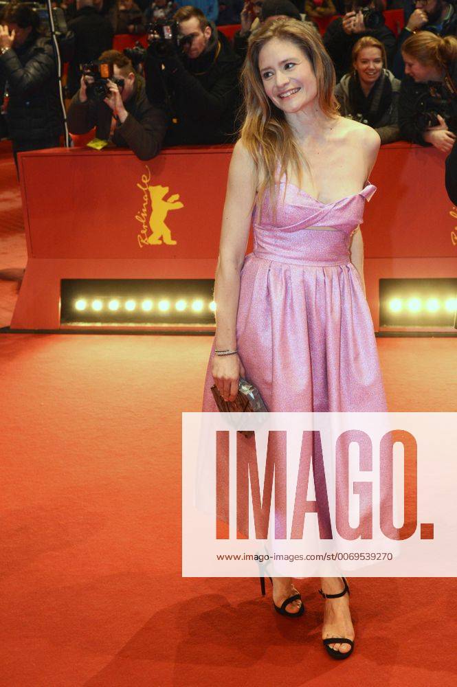 Julia Jentsch attending the Award Ceremony of the 66th Berlin International Film Festival Berlinale 2016 at Berlinale Palast on February 20, 2016 in Berlin, Germany. Foto:xC.xNiehausx xFuturexImage