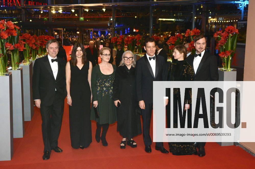 Nick James, Malgorzata Szumowska, Meryl Streep, Brigitte Lacombe, Clive Owen, Alba Rohrwacher and Lars Eidinger attending the Award Ceremony of the 66th Berlin International Film Festival Berlinale 2016 at Berlinale Palast on February 20, 2016 in Berlin, Germany. Foto:xC.xNiehausx xFuturexImage