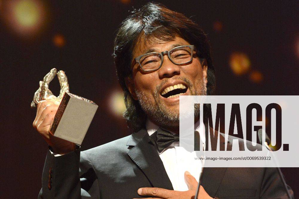 Mark Lee Ping Bin, winner of the Silver Bear for Outstanding Artistic Contribution, at the Award Ceremony of the 66th Berlin International Film Festival Berlinale 2016 at Berlinale Palast on February 20, 2016 in Berlin, Germany. Foto:xC.xNiehausx xFuturexImage