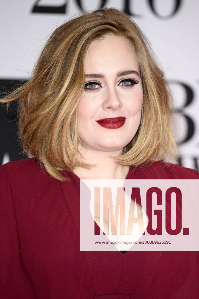 Adele bei den BRIT Awards 2016 in der O2 Arena. London, 24.02.2016 Adele Foto:xS.xFuturexImage