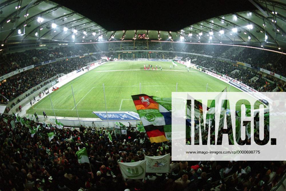 Innenansicht der neuen Volkswagen Arena in Wolfsburg Fußball 1. BL Herren Saison 2002 2003, VfL Wolfsburg, Vdig Totale VolkswagenArena, VWArena, VW Wolfsburg
