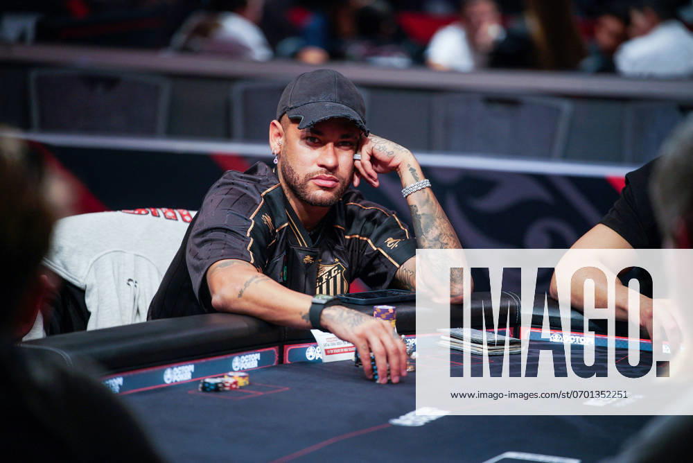 Neymar Plays Poker - Las Vegas Neymar plays poker during the WSOP 2024 at Horseshoe Las Vegas Casino on June 25, 2024 in Las Vegas, NV, USA. Photo by Diego Ribas PxImages ABACAPRESS.COM Las Vegas NV United States