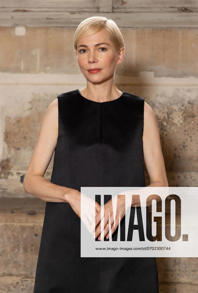Celebrities attend the Ashi Studio Haute Couture Fall Winter 2024 2025 show as part of Paris Fashion Week Michelle Williams Ashi Studio Haute Couture Fall Winter 24 25 show, Paris, France, June 27, 2024 Jeremy Melloul Bestimage Celebrities attend the Ashi Studio Haute Couture Fall Winter 24 25 show as part of Paris Fashion Week on June 27, 2024 in Paris, France Paris France