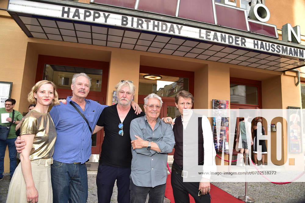 Leander Haussmann celebrates his 65th birthday Annita Kuhl, Leander Haussmann, Detlef Buck, Henry Hübchen, Alexaynder Scherr Leander Haussmann, cult director from Berlin turns 65 on June 26 and Babylon celebrates him with a retrospective of his work in Berlin, 12 06 2024 Photopress Mueller