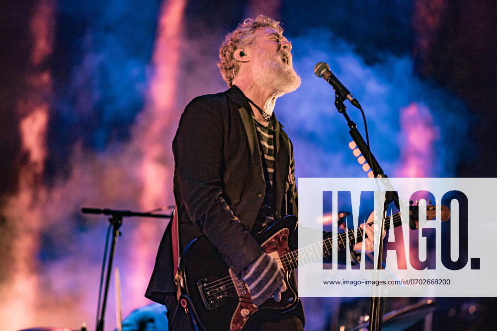 Italy: Glen Hansard live in Bologna Irish singer Glen Hansard started his Italian tour from Bologna. bolgona Emilia Romagna Italy