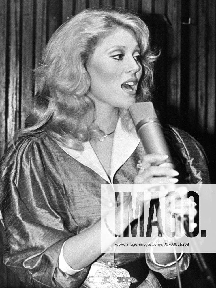 Actress Audrey Landers.......... Actress Audrey Landers,