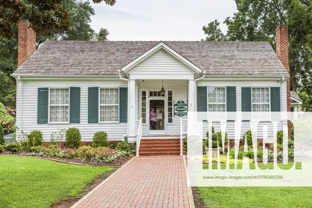 Main House Serves As a Museum AT Ivy Green, The Birthplace of Helen Cellar, in Tuscumbia, Alabama, USA, North America