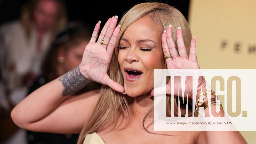 Rihanna x Fenty Beauty New Product Launch For Fenty Beauty Soft Lit Naturally Luminous Longwear Foundation LOS ANGELES, CALIFORNIA, USA - APRIL 26: Barbadian singer, businesswoman, actress, model and songwriter Rihanna (Robyn Rihanna Fenty) arrives at the Rihanna x Fenty Beauty New Product Launch For Fenty Beauty Soft Lit Naturally Luminous Longwear Foundation held at 7th Street Studios on April 26, 2024 in Los Angeles, California, United States.,
