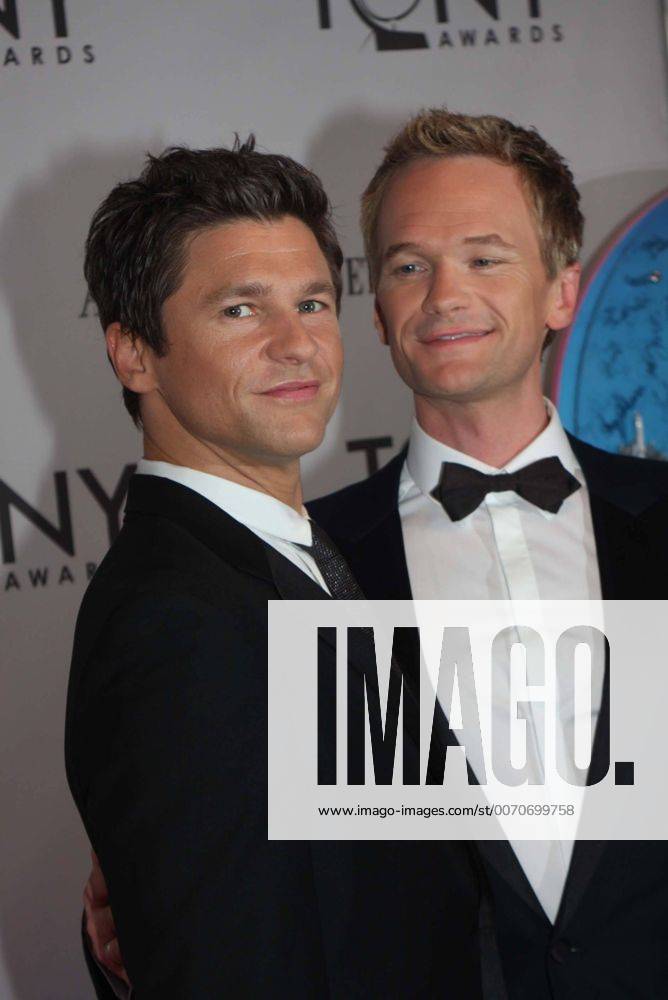 New York, New York, U.S. - David Burtka and Neil Patrick Harris.The 65th Annual Tony Awards.Red Carpet Arrivals.June 12, 2011.The Beacon Theater, NYC.Photos by - - Photos, Inc. 2011. - ZUMAta1_