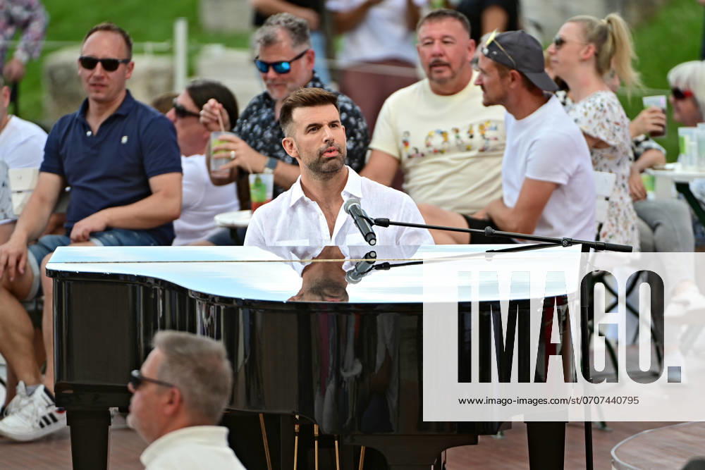 ZDF Fernsehgarten singer Jay Khan during the ZDF entertainment show Fernsehgarten on 07 07 2024 in Mainz 20240707MWI149288