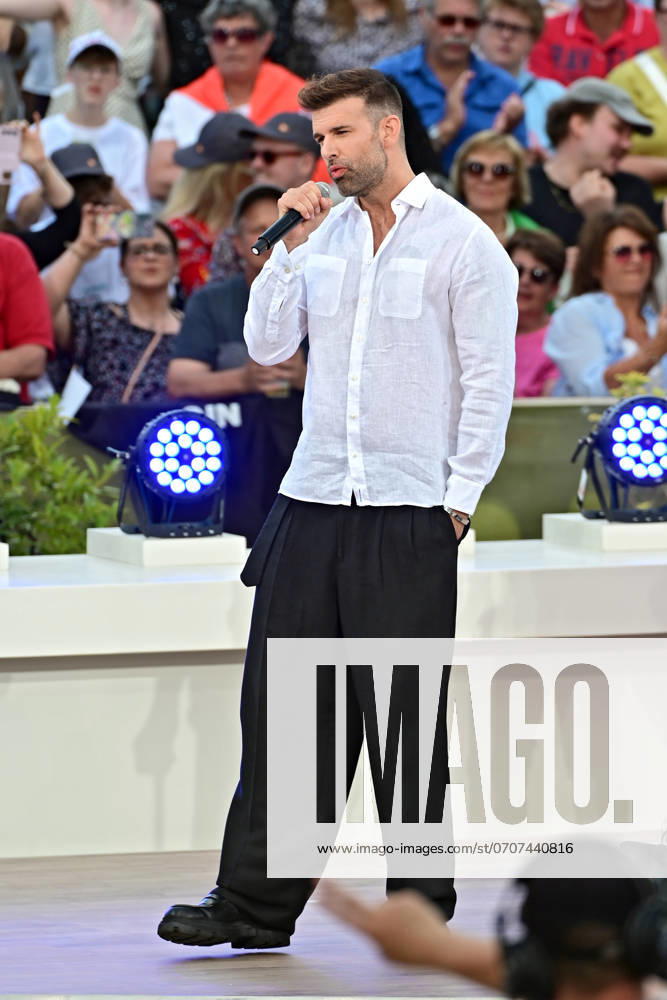 ZDF Fernsehgarten singer Jay Khan during the ZDF entertainment show Fernsehgarten on 07 07 2024 in Mainz 20240707MWI149311