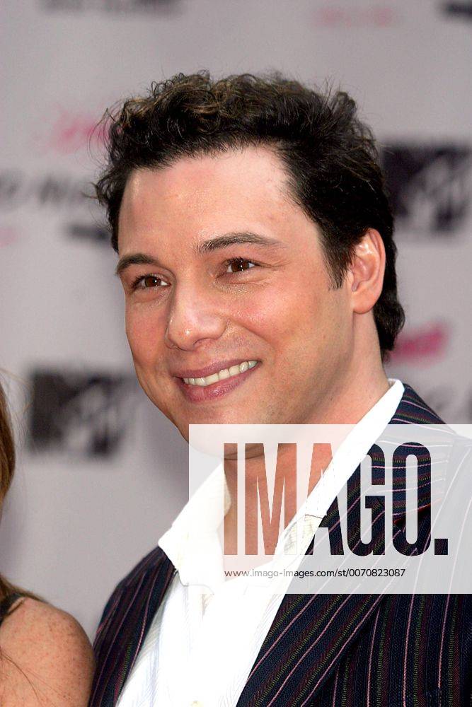 Jan. 1, 2011 - New York, New York, U.S. - K32463JBB.MTV VIDEO MUSIC AWARDS. ARRIVALS..RADIO New York MUSIC HALL, NEW YORK New York.. 2003.08 28 2003.ROCCO DISPIRITO - ZUMAba9_