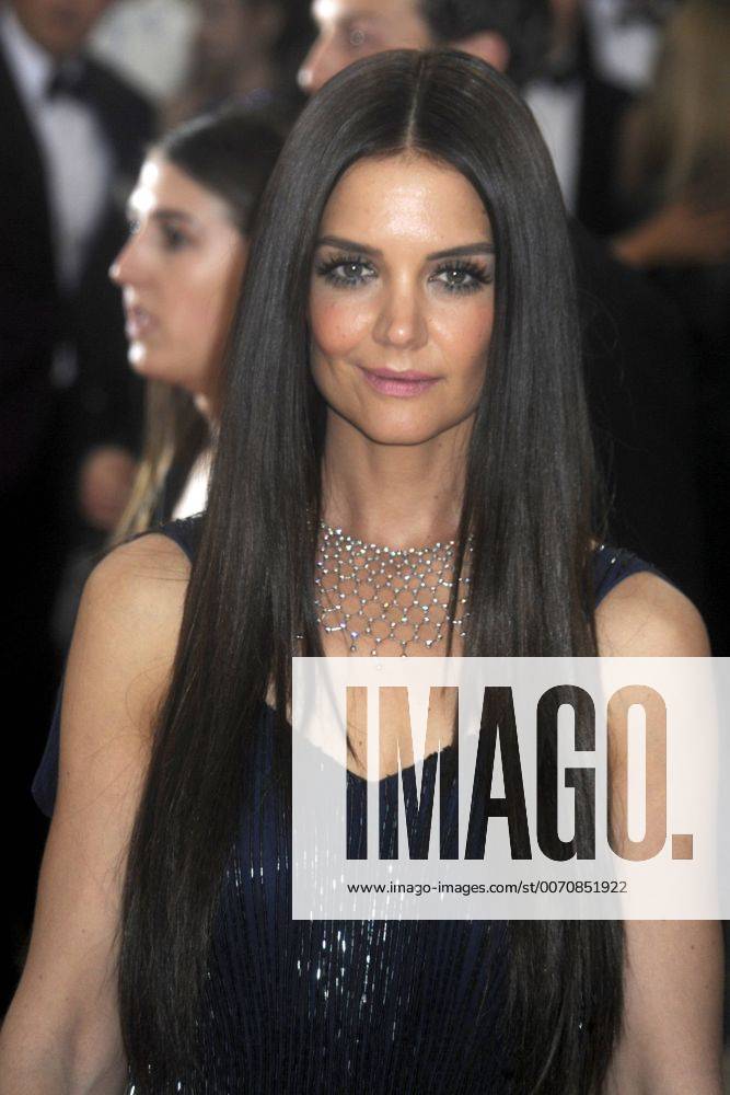 Katie Holmes bei der Manus x Machina: Fashion in an Age of Technology Costume Institute Gala im Metropolitan Museum of Art. New York, 02.05.2016 Foto:xD.Tinex xFuturexImage
