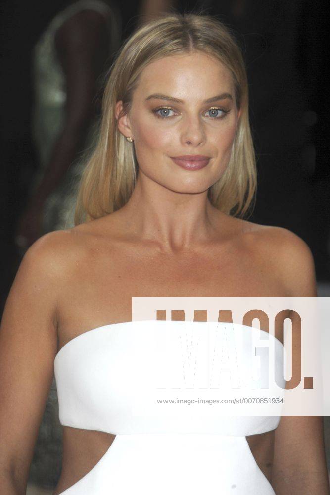 Margot Robbie bei der Manus x Machina: Fashion in an Age of Technology Costume Institute Gala im Metropolitan Museum of Art. New York, 02.05.2016 Foto:xD.Tinex xFuturexImage
