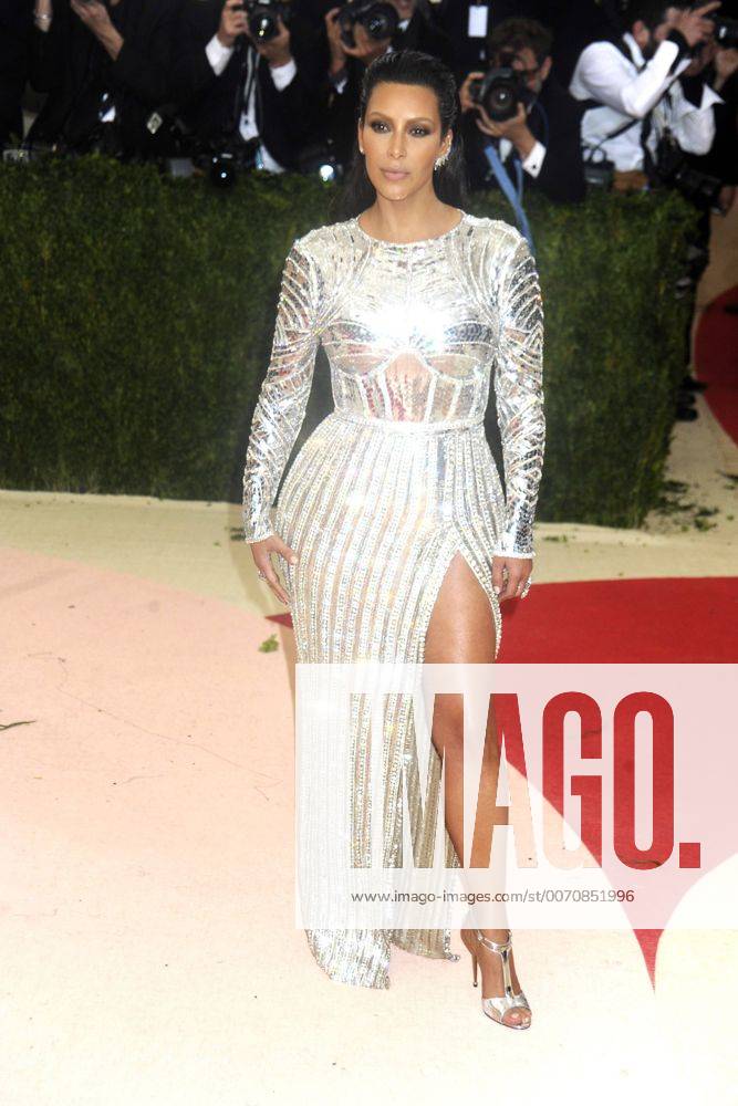 Kim Kardashian bei der Manus x Machina: Fashion in an Age of Technology Costume Institute Gala im Metropolitan Museum of Art. New York, 02.05.2016 Foto:xD.Tinex xFuturexImage