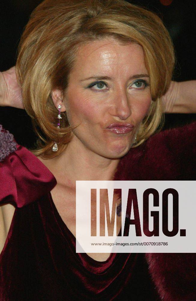 Jan. 1, 2011 - New York, New York, U.S. - EMMA THOMPSON ARRIVING AT THE WORLD PREMIERE OF LOVE ACTUALLY AT THE ZIEGFELD THEATRE IN NEW YORK New York ON NOVEMBER 6, 2003. 2003..K34003HMc - ZUMAmg1_