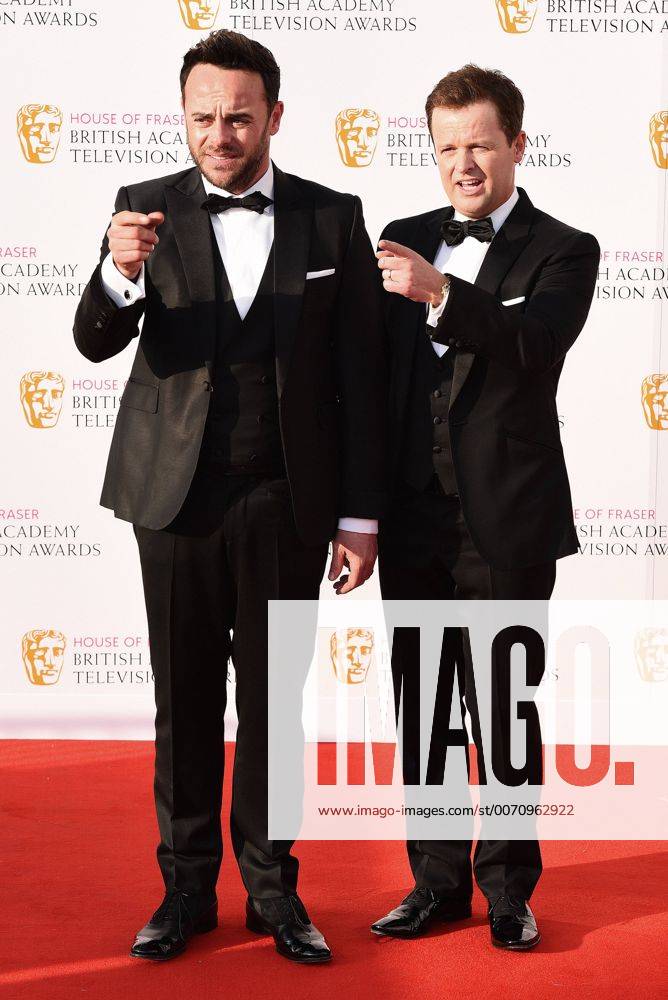 The House Of Fraser BAFTA TV Awards 2016 London, UK. Anthony McParlin and Declan Donnelly at The House Of Fraser BAFTA TV Awards held at Royal Festival Hall, Bellvedere Road, Southbank, London on Sunday 8 May 2016. LMK392 -60273-090516