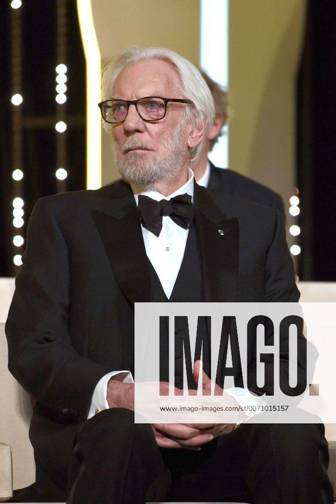 Serge Arnal Starface 2016-05-11 France 69th Annual Cannes Film Festival. Opening ceremony. 69ème Festival International du film de Cannes. Cérémonie d Ouverture. Sutherland, Donald