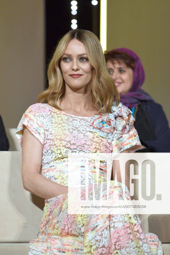 Serge Arnal Starface 2016-05-11 France 69th Annual Cannes Film Festival. Opening ceremony. 69ème Festival International du film de Cannes. Cérémonie d Ouverture. Paradis, Vanessa
